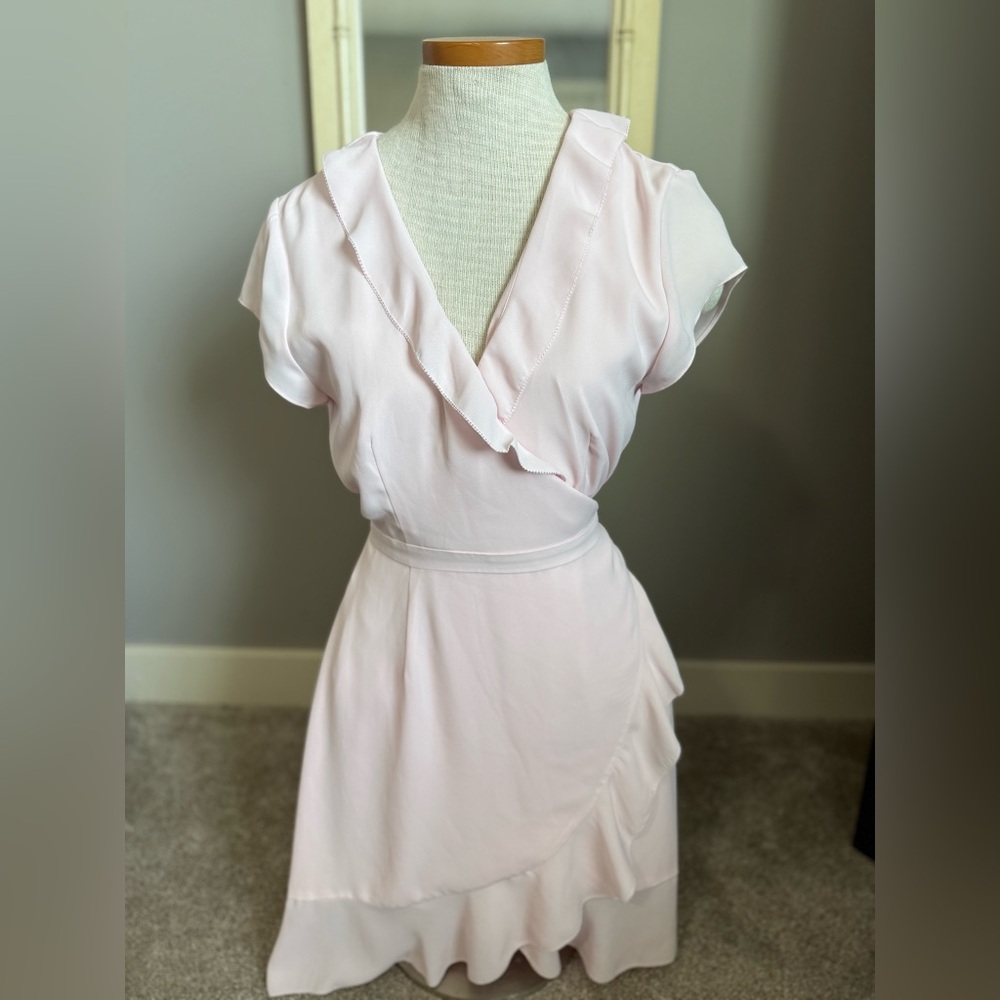 Aritzia Sunday Best Savoy Pink Wrap Mini Dress Size 6 EUC